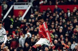 开云平台-曼联主场告捷，莱切斯特城遭遇重挫