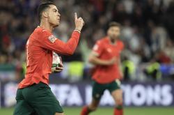 开云体育中国-葡萄牙国家队成功晋级，表现稳健