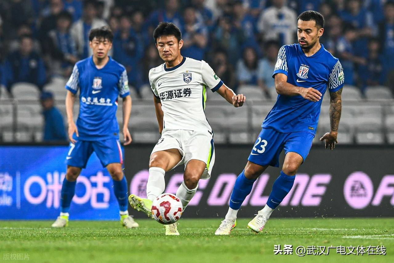 中超比赛瞬间回放，精彩瞬间回味无穷