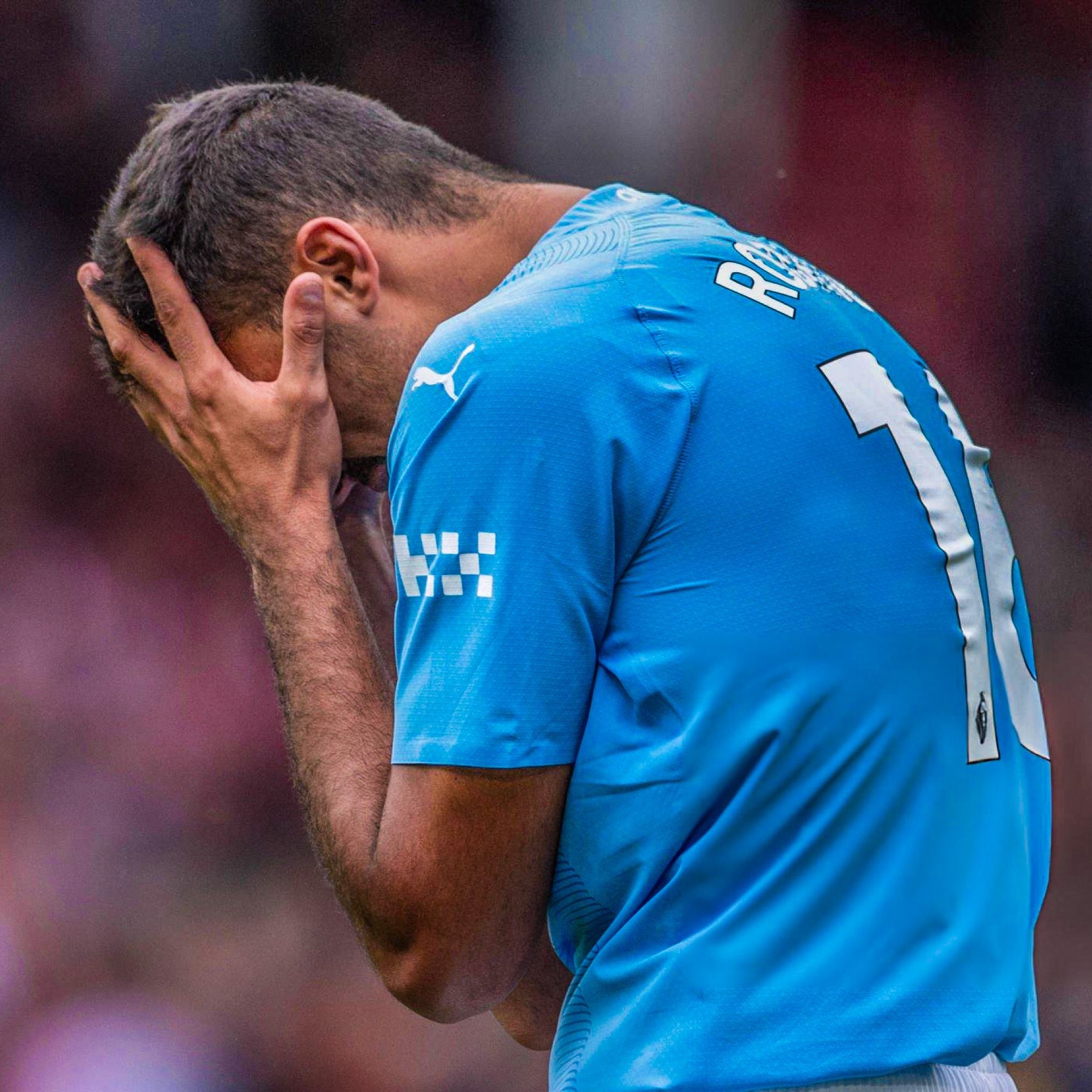 包含曼城争议输球,遭遇裁判争议遭遇的词条 包含曼城争议输球,遭遇裁判争议遭遇的词条