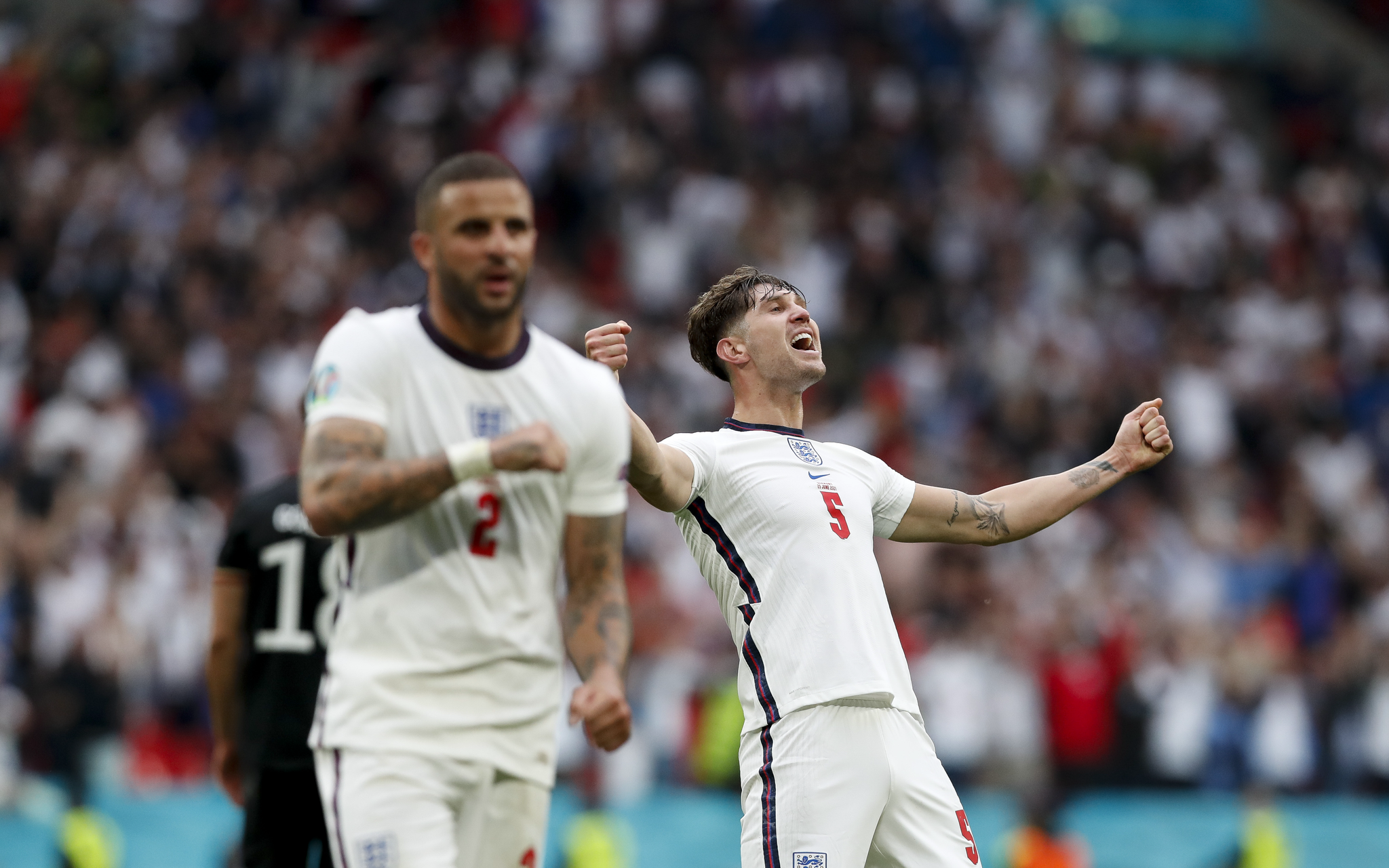 欧锦赛小组赛收官，晋级战火花四射的简单介绍