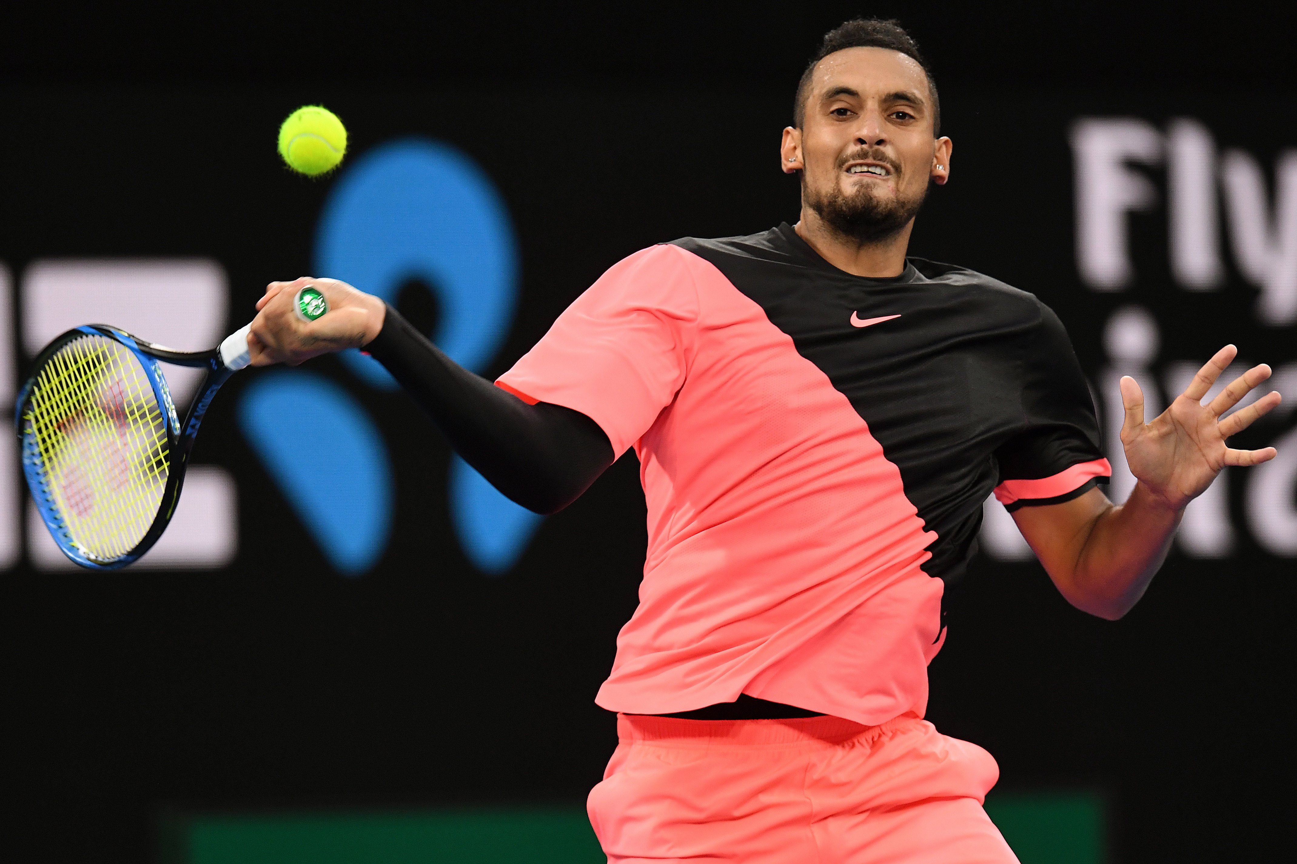 世界网球队强势英国网球队，克耶高斯绝境逆转的简单介绍