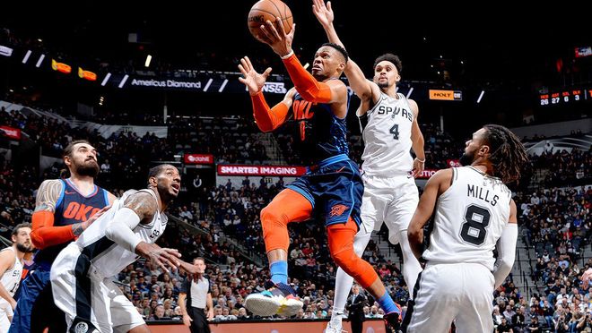 火箭鏖战雷霆，保罗高光表现的简单介绍