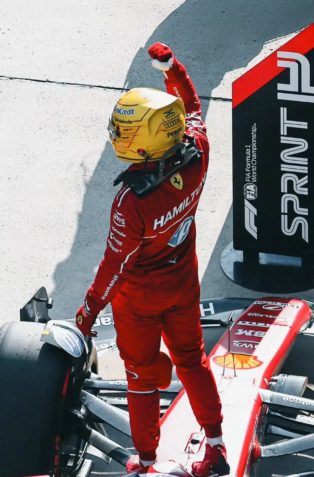 关于梅赛德斯逆转雷诺车队,汉密尔顿带队取胜的信息 关于梅赛德斯逆转雷诺车队,汉密尔顿带队取胜的信息